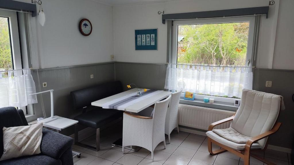 Vakantiehuis Hollum Ameland Dichtbij Strand En Met Ruime Tuin - Ameland39 Nl Bagian luar foto