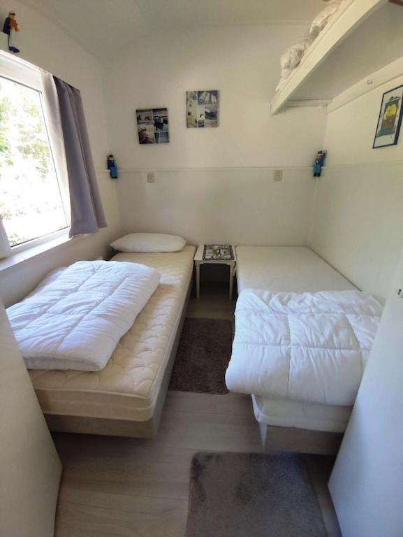 Vakantiehuis Hollum Ameland Dichtbij Strand En Met Ruime Tuin - Ameland39 Nl Bagian luar foto